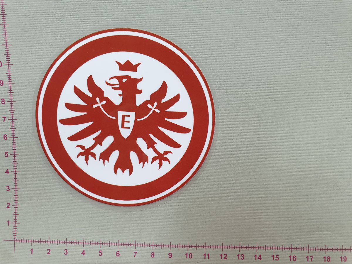 Termoaplikacija Eintracht Frankfurt futbolo komandos logotipas maža