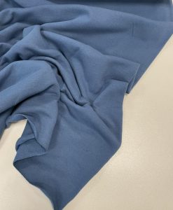 Pašiltintas, nestoras elastingas trikotažas Mėlyna