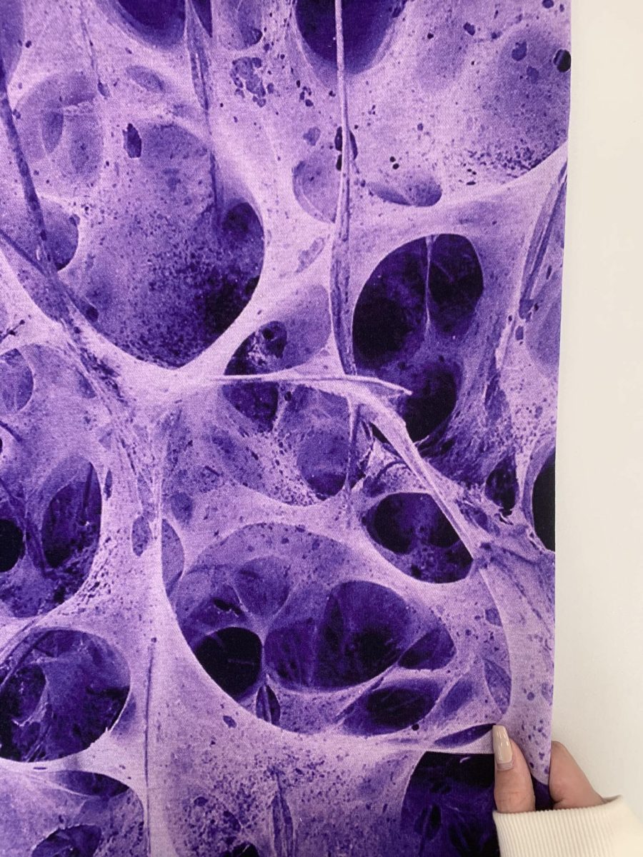 Pašiltintas storas trikotažas su skaitmenine iliuzija Violetinė spauda