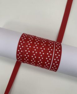 Grosgrain juostelė, 9 mm raudona su baltais taškeliais