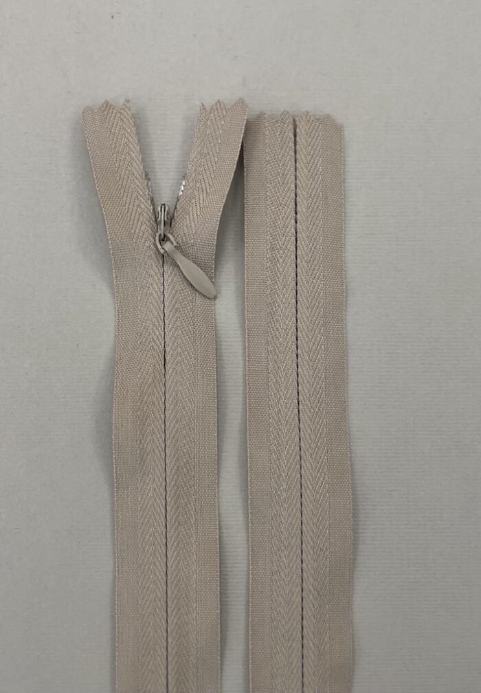 Paslėptas užtrauktukas "Smėlinis", 20 cm