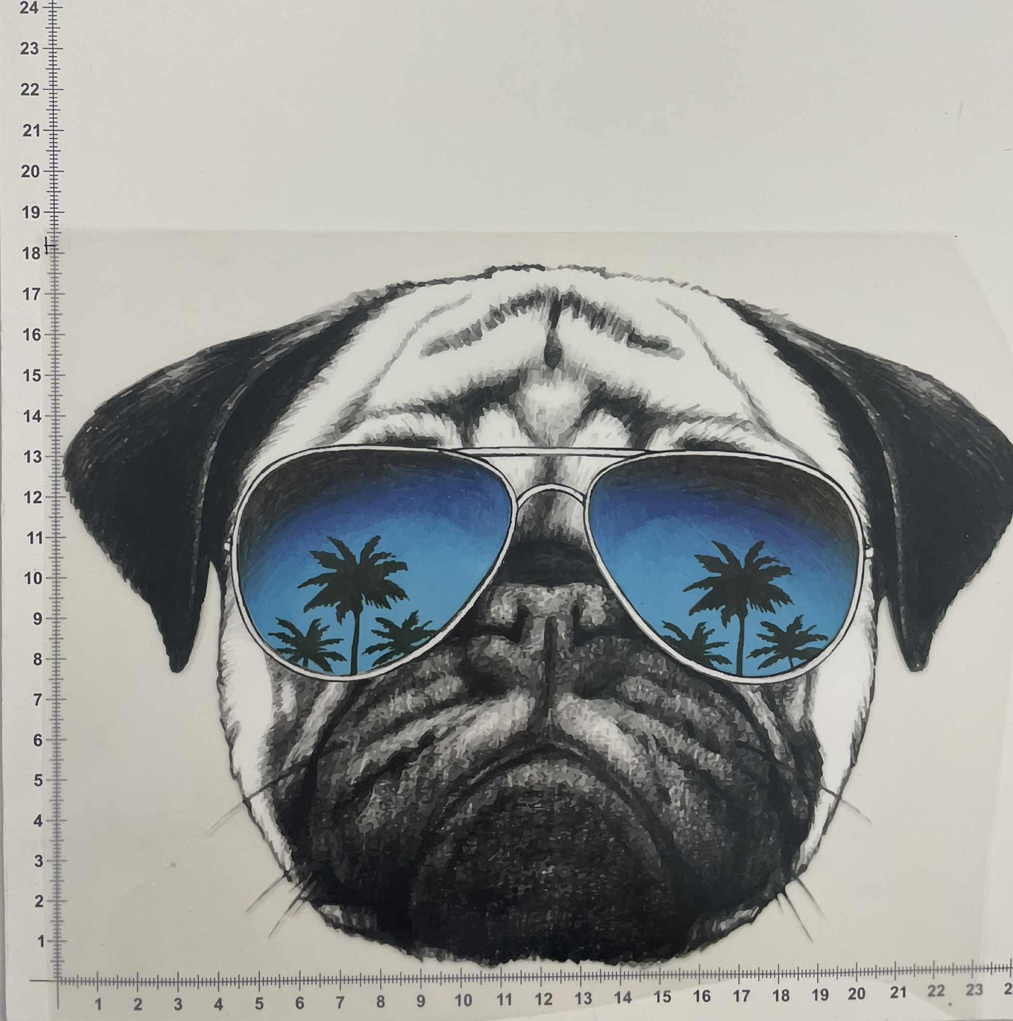 Termoaplikacija Mopsas atostogauja, didelė Termoaplikacija Mopsas atostogauja, didelė