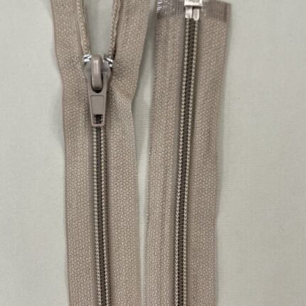 Spiralinis išsegamas užtrauktukas "Rusvas", 65 cm