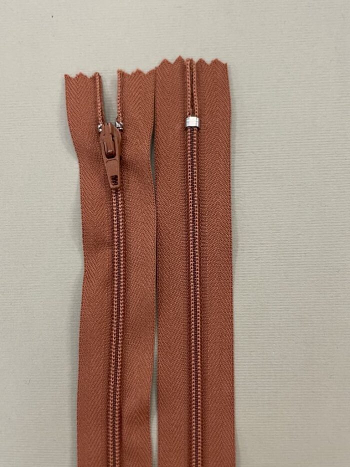 Spiralinis užtrauktukas "Plytinis", 18 cm