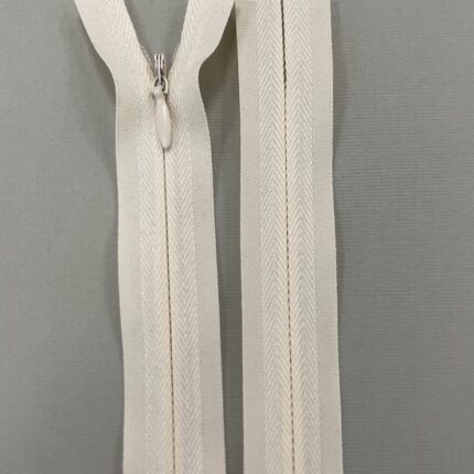 Paslėptas užtrauktukas "Švelniai persikinis", 30 cm