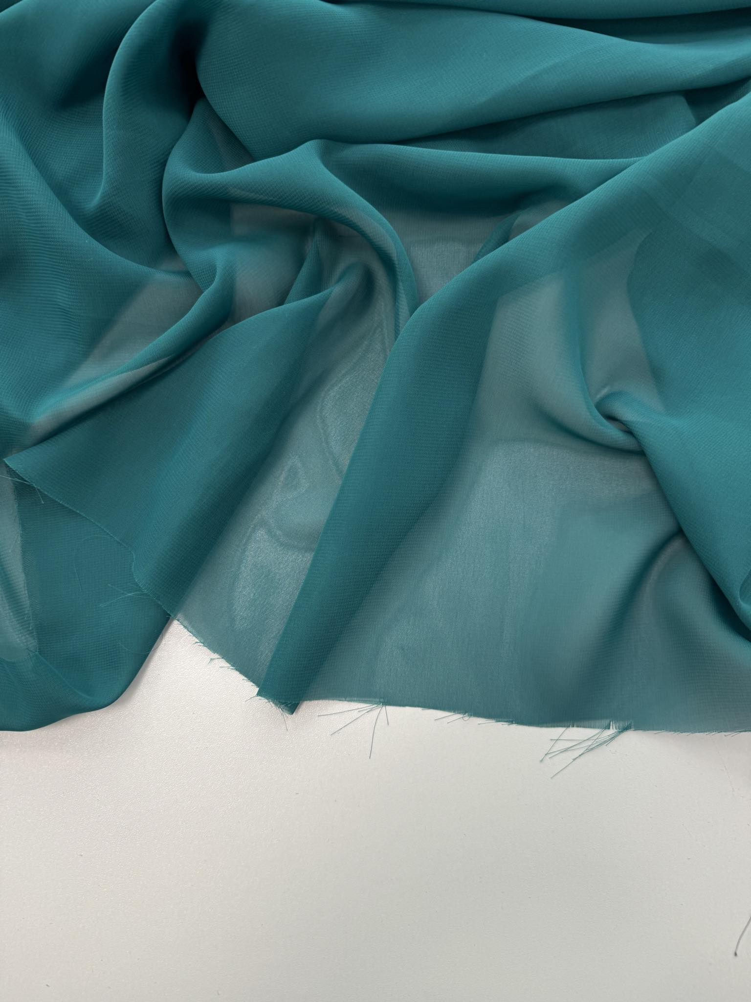 8a7da017-90b5-4429-9d08-cfab3fa5c412.jpg Šifonas Smaragdas — šifonas | Trys Pelėdos