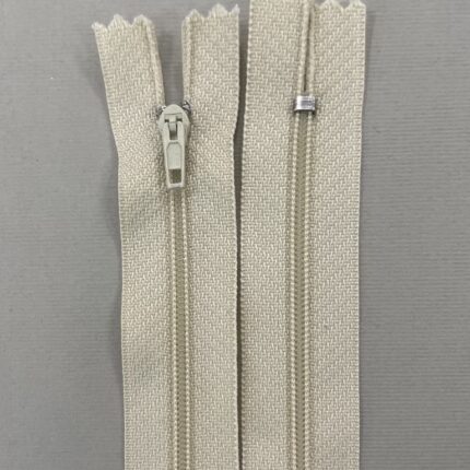 Spiralinis fiksuojamas užtrauktukas "Kreminis", 18 cm