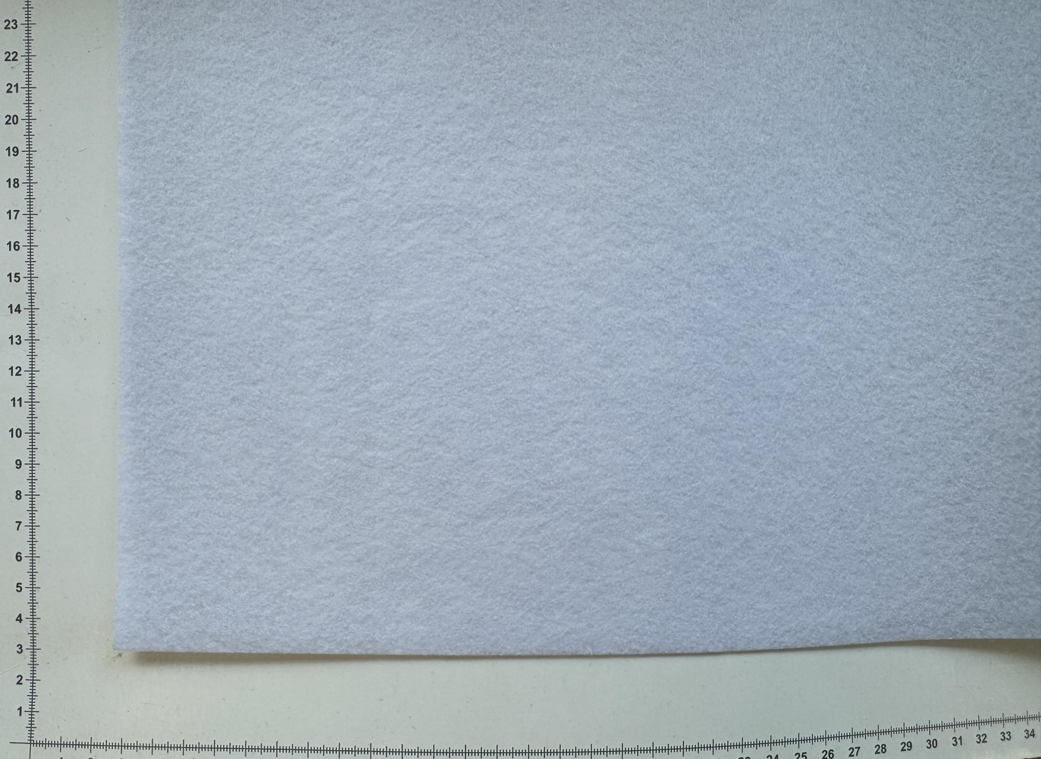 Dirbtinio veltinio (filco) lakštas A3, baltas — 1 mm | Trys Pelėdos