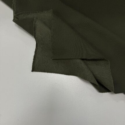 Pašiltintas, storas trikotažas Dark Olive — trikotažas | Trys Pelėdos