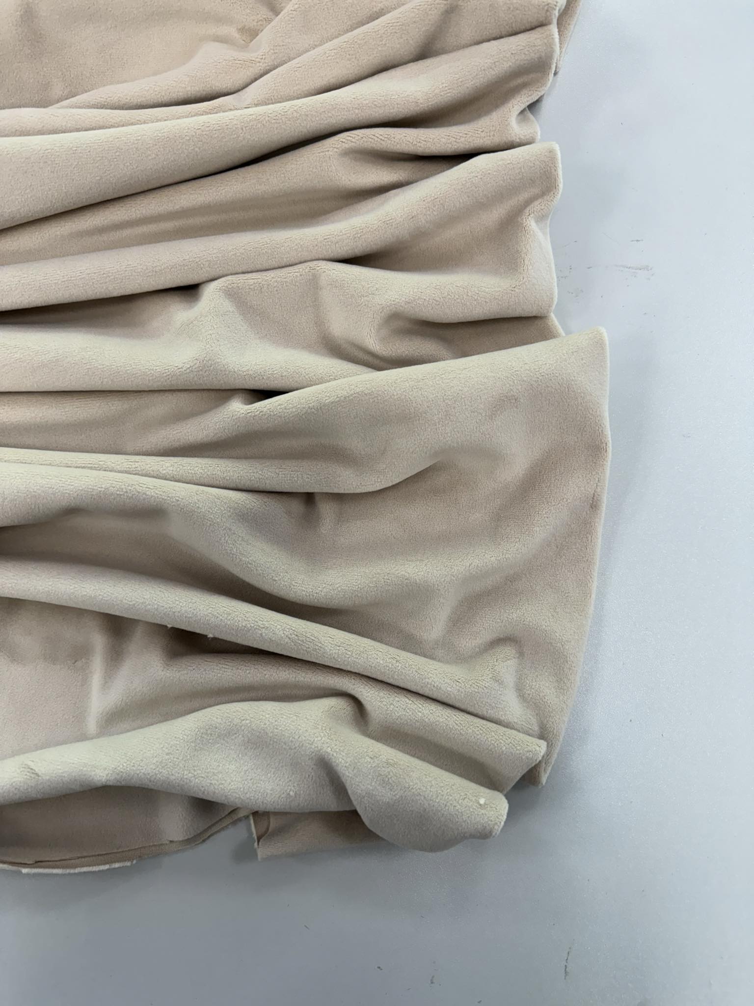 Soft veliūras Nude — veliūras | Trys Pelėdos