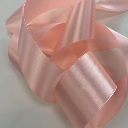 Atlasinė juostelė 50mm, persikinė