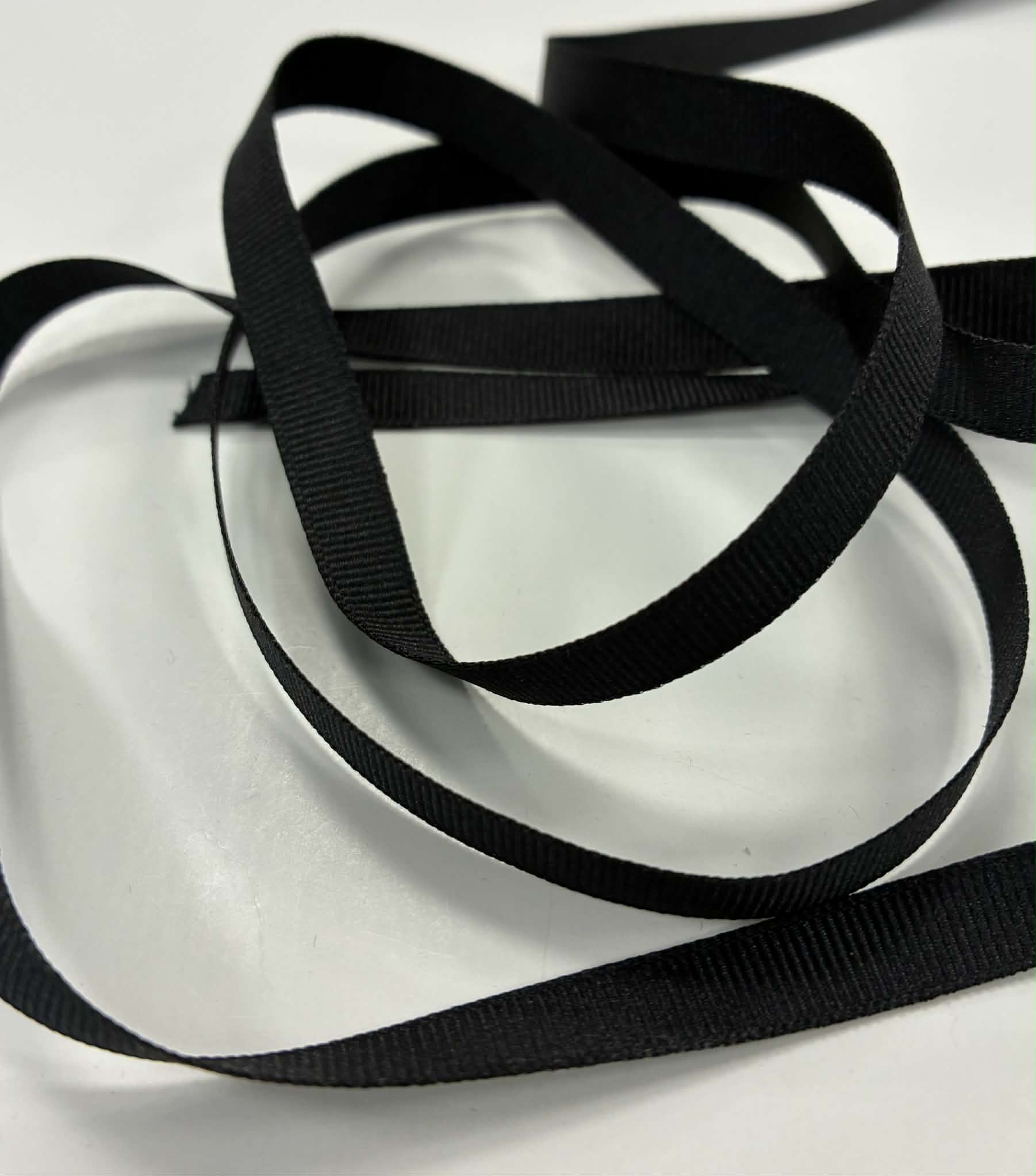 Grosgrain juostelė, 6 mm Juoda Grosgrain juostelė, 6 mm Juoda