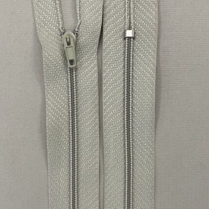 Spiralinis fiksuojamas užtrauktukas "Samaninis", 18 cm