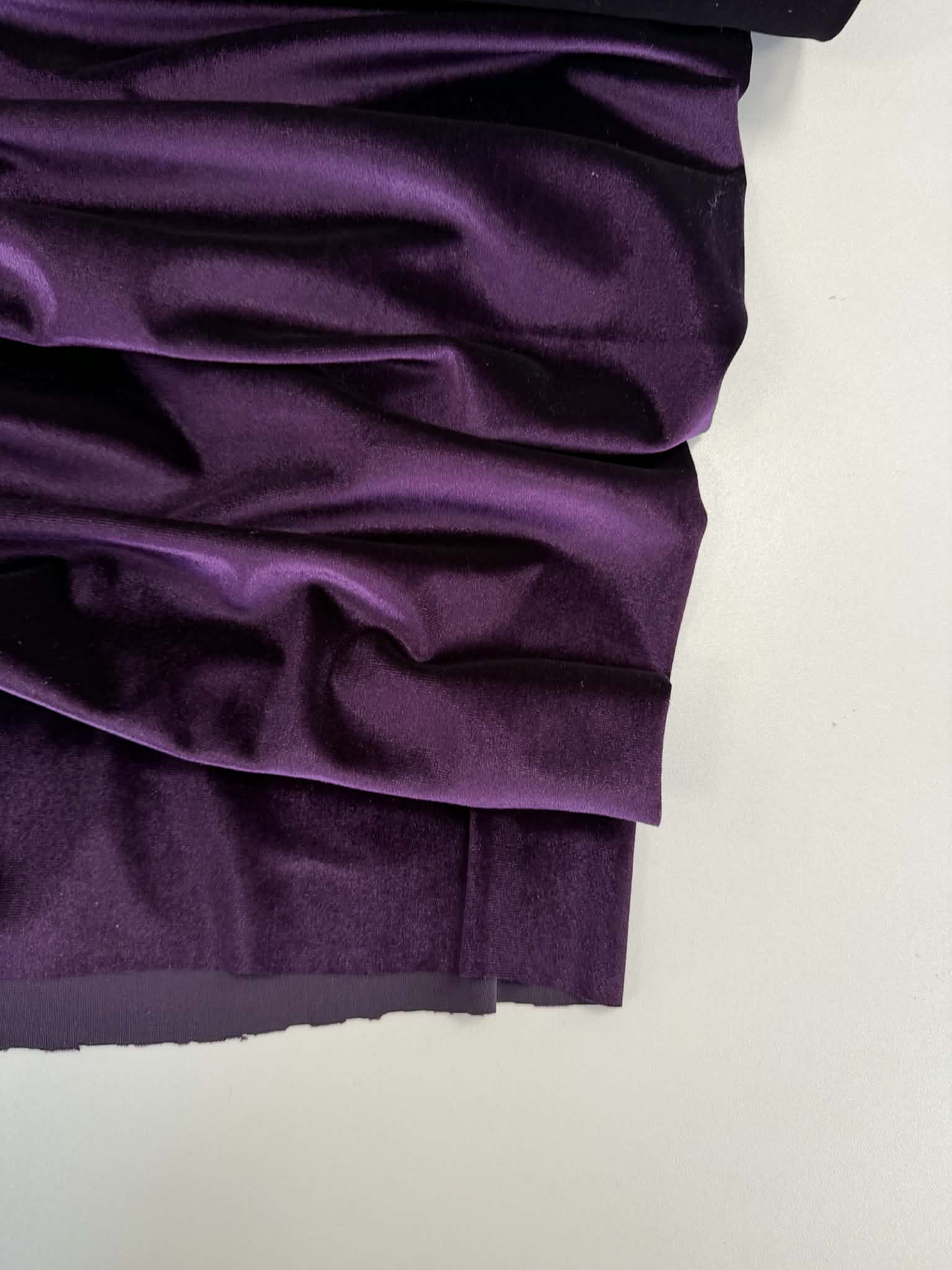 Sintetinis veliūras Violetinis — veliūras | Trys Pelėdos