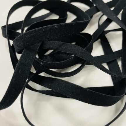 Dvigubo mezgimo guma 6 mm, Juoda
