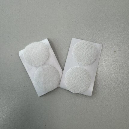 Velcro juostos skridinėliai, prilimpantys, 2 vnt. balti — Priedai Siuvimui | Trys Pelėdos