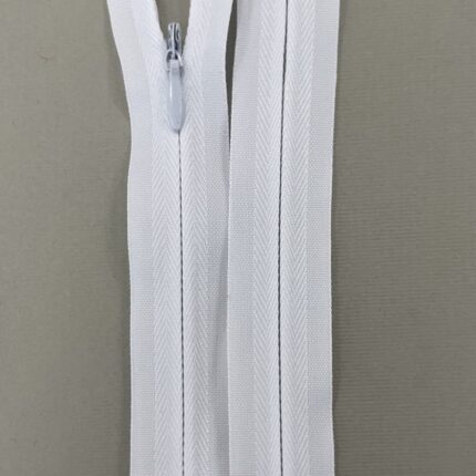 Paslėptas užtrauktukas "Baltas", 35 cm — siuvimo užtrauktukai | Trys Pelėdos