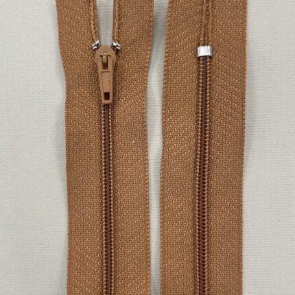 Spiralinis užtrauktukas "Garstyčių", 20 cm — siuvimo užtrauktukai | Trys Pelėdos