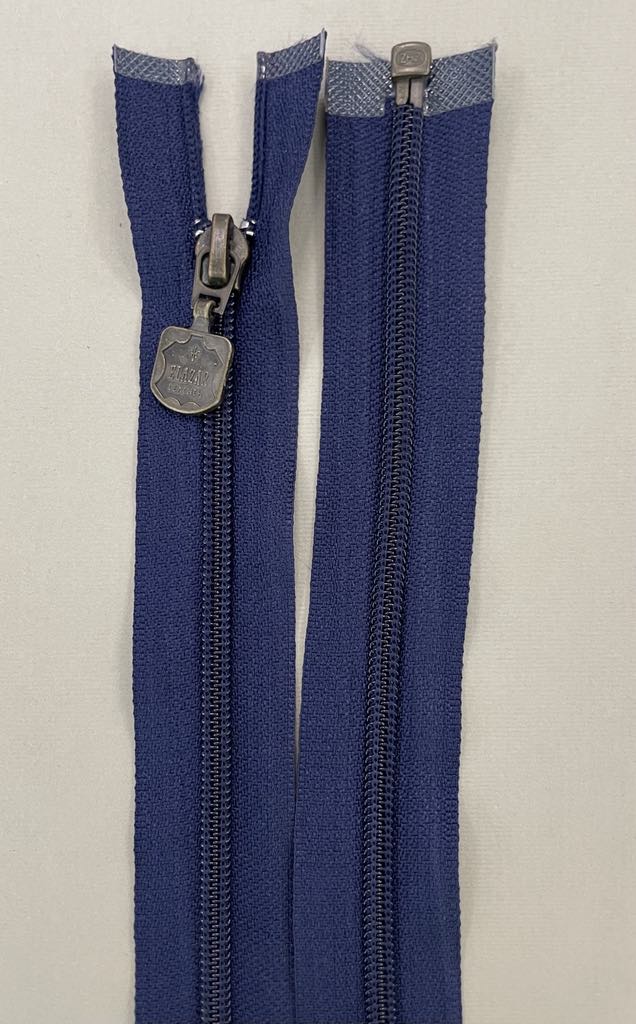 Spiralinis užtrauktukas "Tamsiai mėlynas", 85 cm Spiralinis užtrauktukas "Tamsiai mėlynas", 85 cm — siuvimo užtrauktukai | Trys Pelėdos