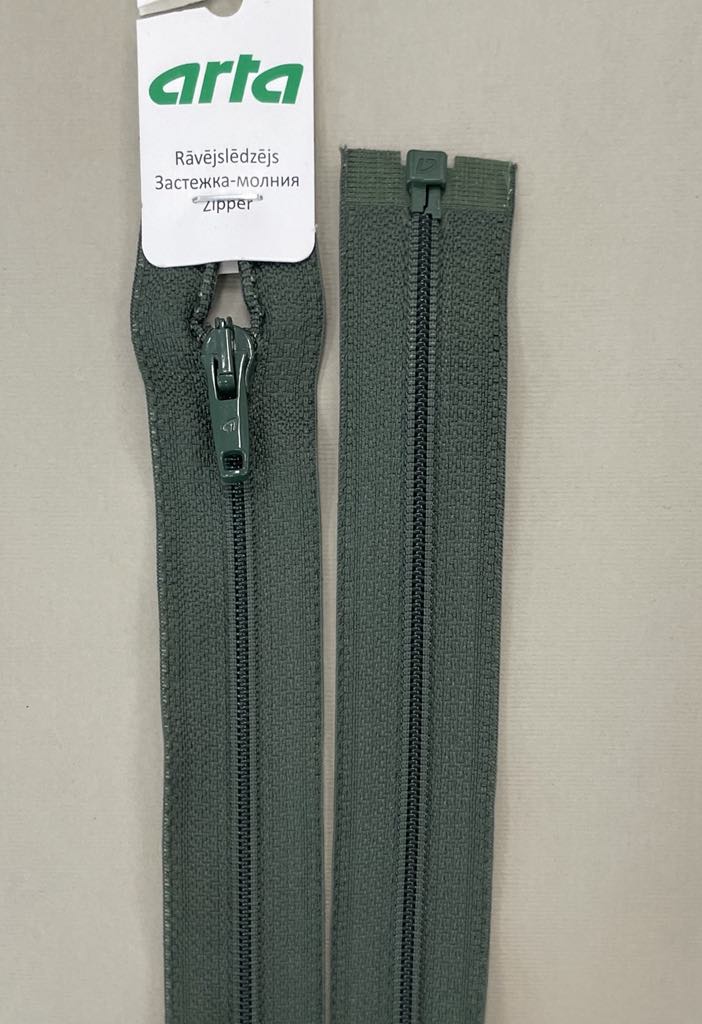 Spiralinis užtrauktukas "Tamsiai Žalias", 70 cm Spiralinis užtrauktukas "Tamsiai Žalias", 70 cm — siuvimo užtrauktukai | Trys Pelėdos