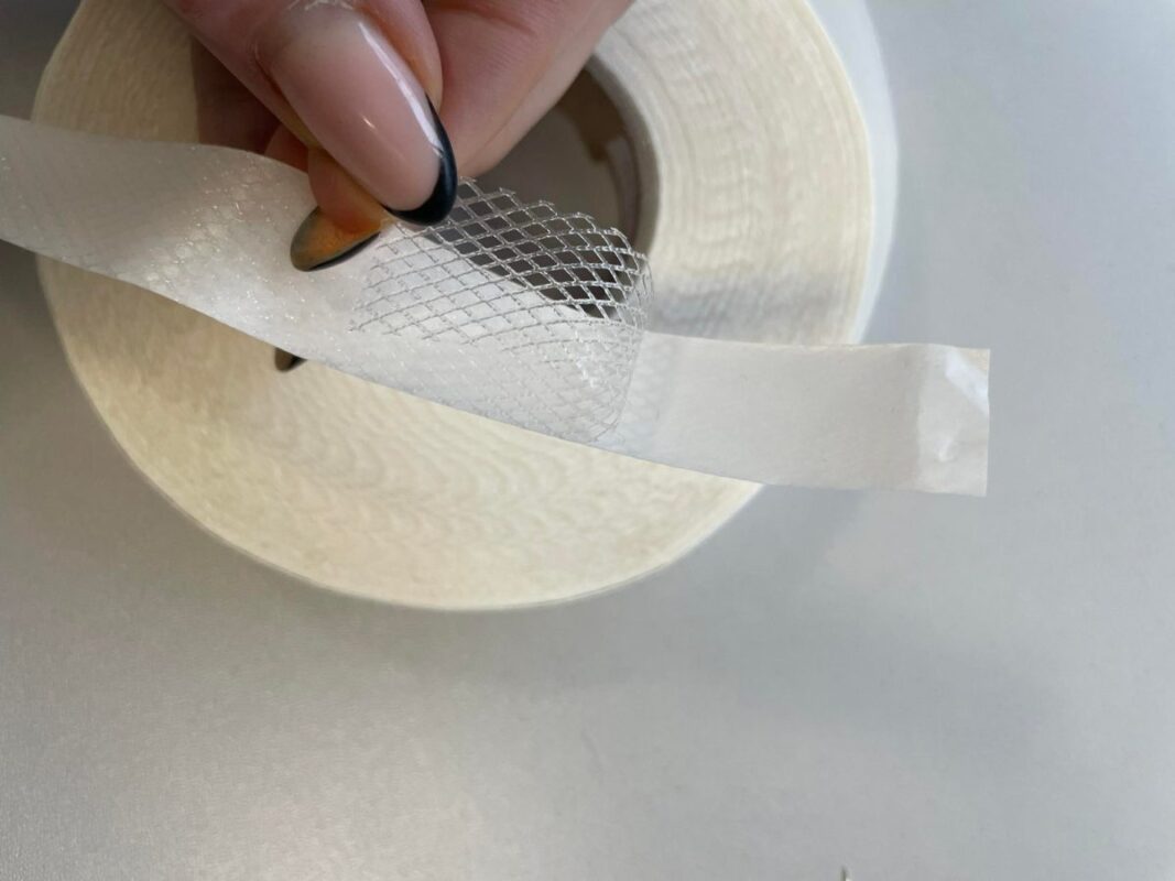 Termo tinklelis kelnių palenkimui, 20 mm — flizelinas | Trys Pelėdos