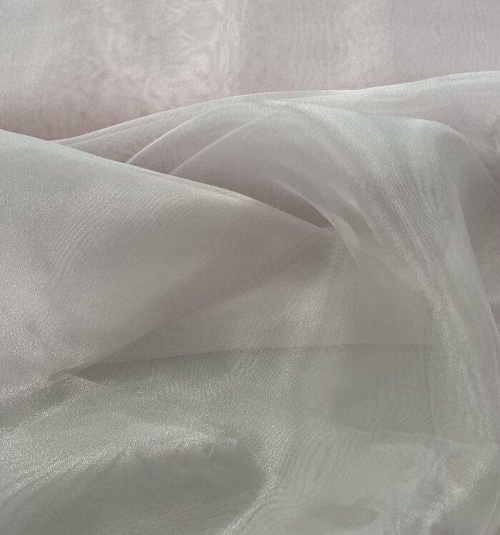 Organza Rožinė 04
