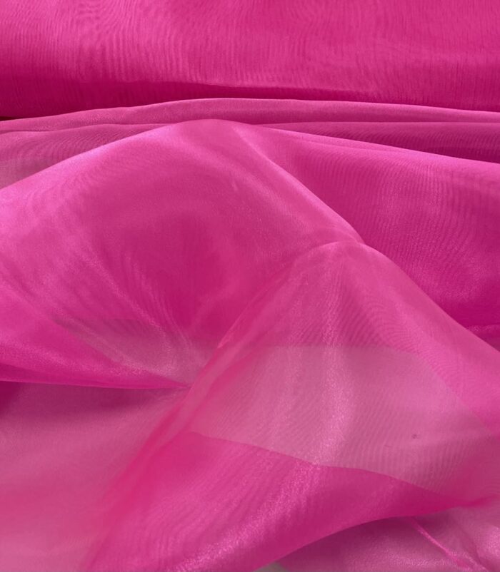 Organza Ryškiai Rožinė 51