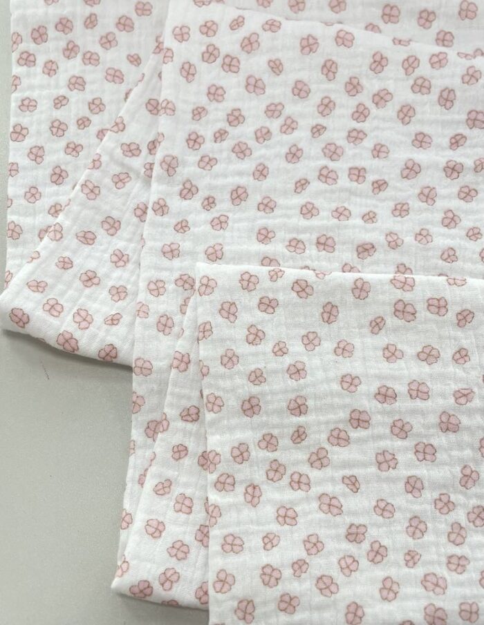 Medvilninis double gauze muslinas Gėlytės - LIKUTIS 2,2m.