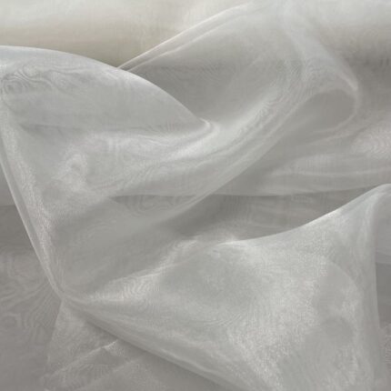 Organza Šilta Balta 02