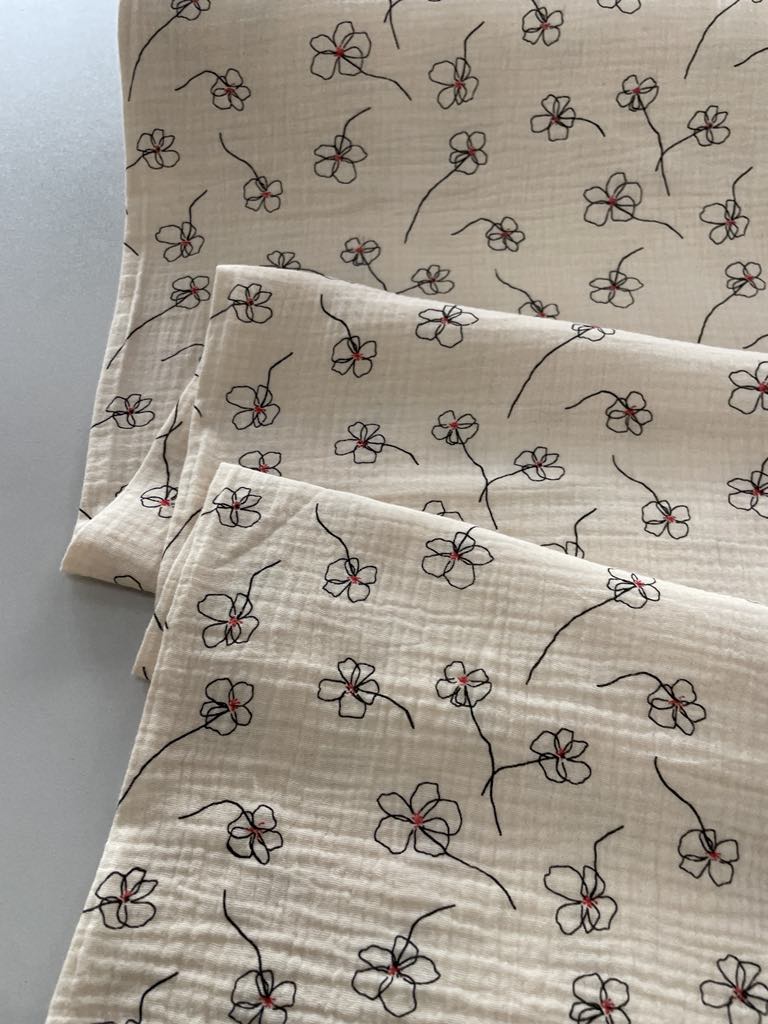 Medvilninis double gauze muslinas Gėlytės gelsvas