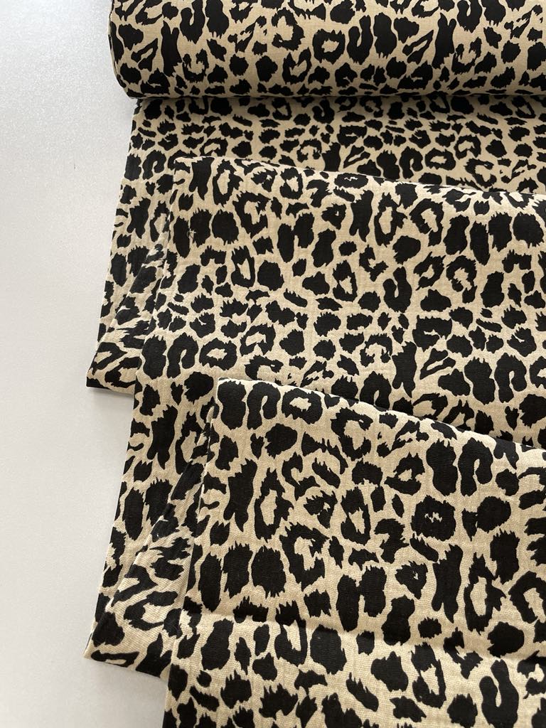 Medvilninis double gauze muslinas Leopardas smėlinis Medvilninis double gauze muslinas Leopardas smėlinis
