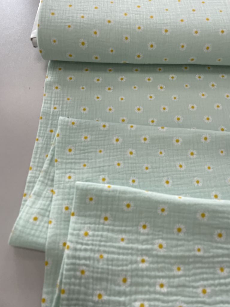 Medvilninis double gauze muslinas Ramunėlės mėtinė