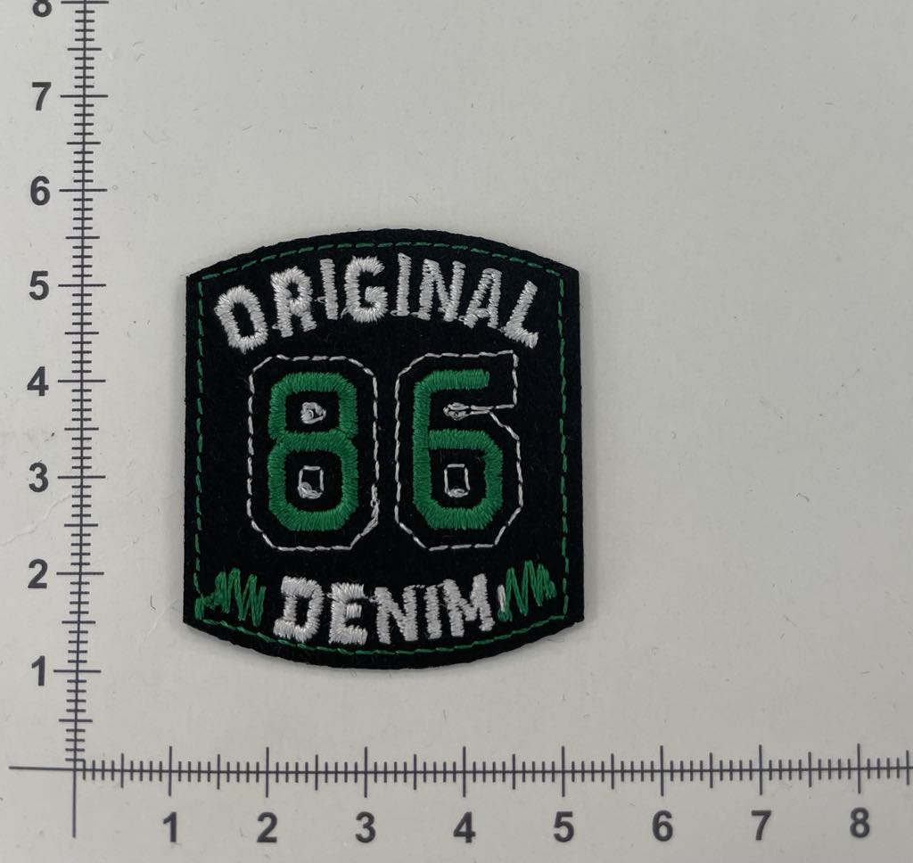 Prisiuvama Termoaplikacija Original Denim Prisiuvama Termoaplikacija Original Denim — siuvimo aplikacijos | Trys Pelėdos