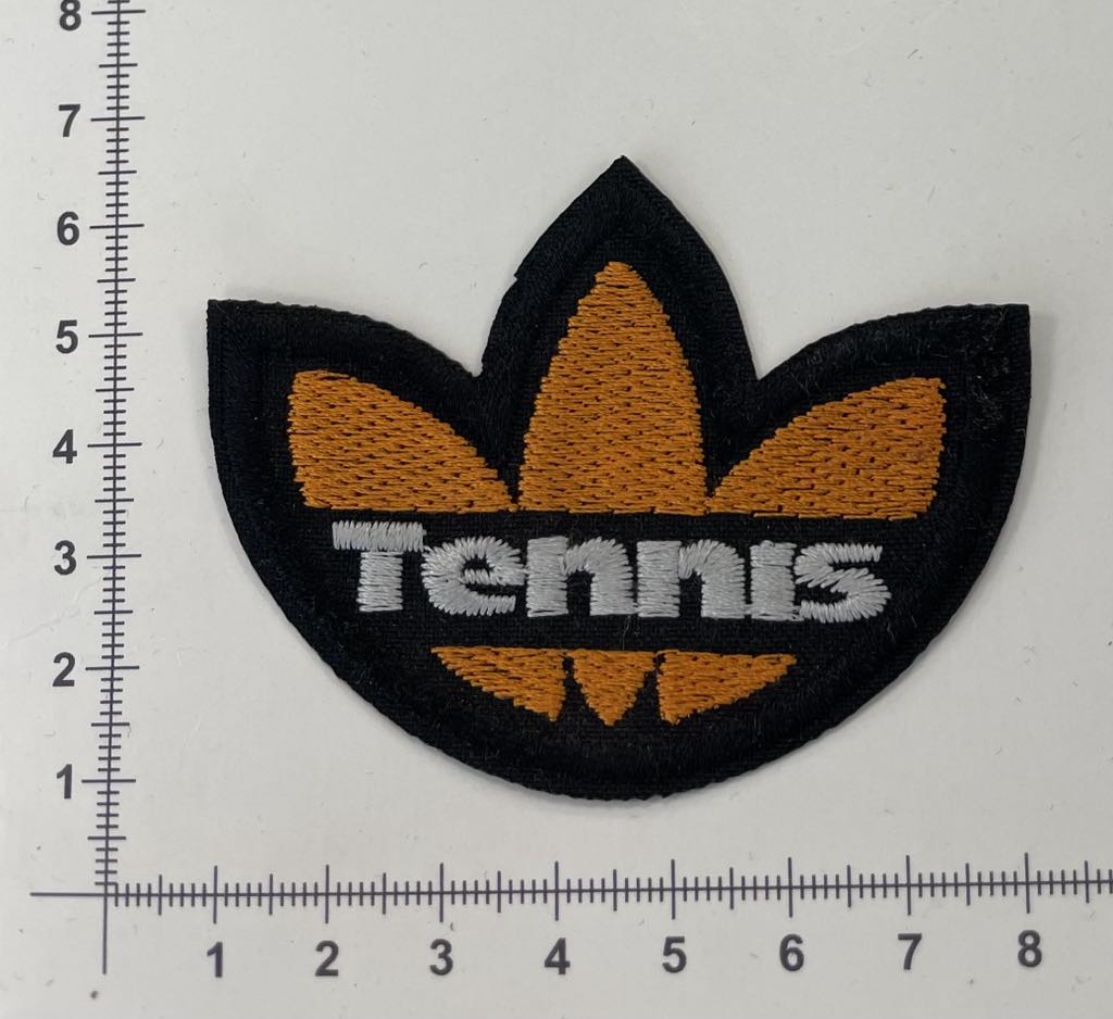 Prisiuvama Termoaplikacija Tennis oranžinis Prisiuvama Termoaplikacija Tennis oranžinis — siuvimo aplikacijos | Trys Pelėdos