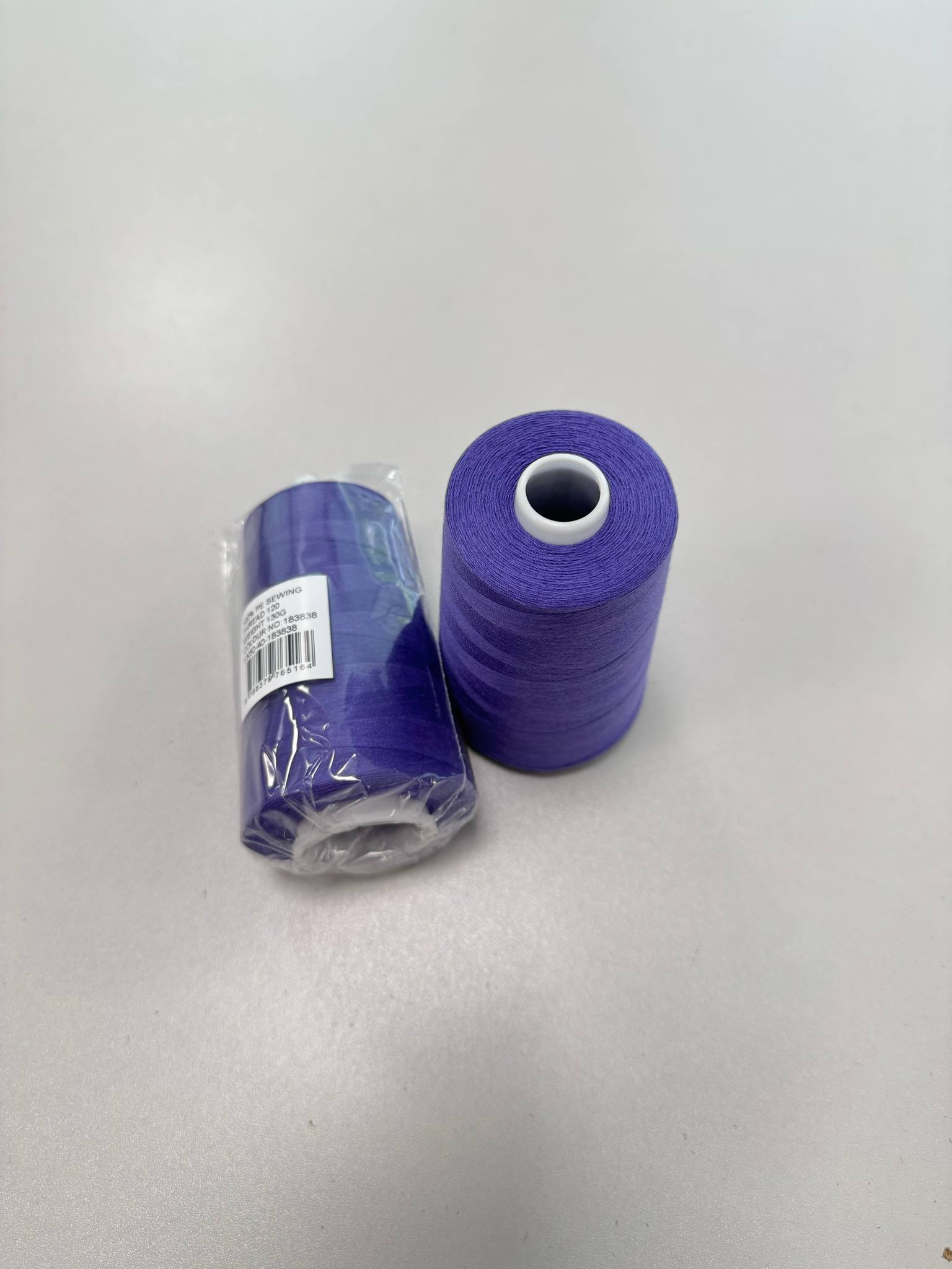 Siuvimo siūlai HARD Violetinis 193838 Siuvimo siūlai HARD Violetinis 193838