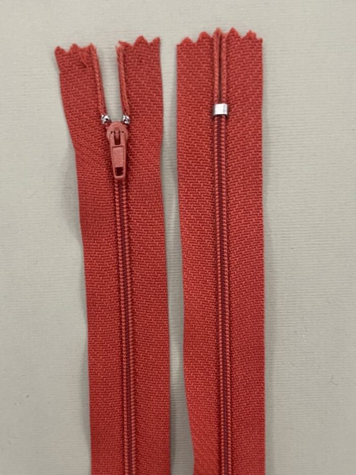 Spiralinis fiksuojamas užtrauktukas "Plytinis", 14 cm