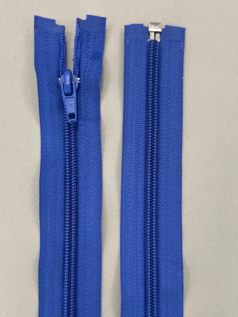 Spiralinis išsegamas užtrauktukas "Ryškiai mėlynas", 65 cm Spiralinis išsegamas užtrauktukas "Ryškiai mėlynas", 65 cm — siuvimo užtrauktukai | Trys Pelėdos