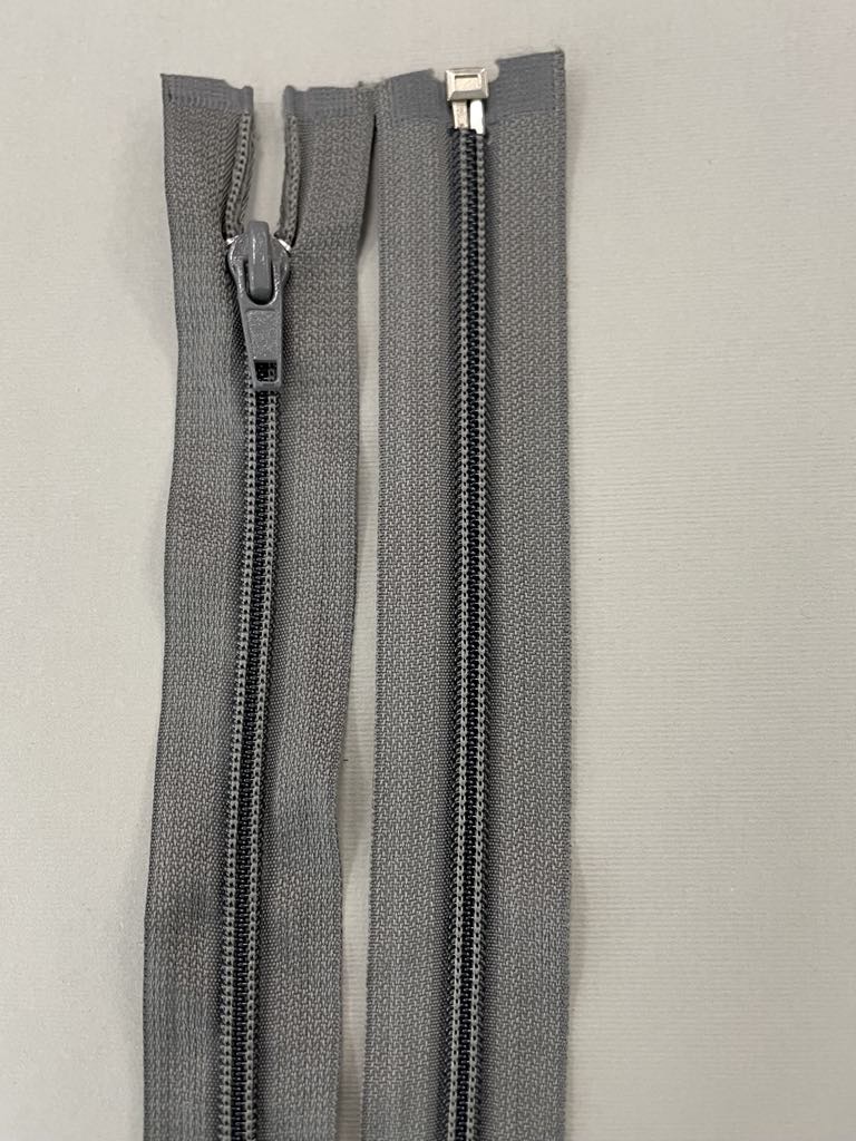 Spiralinis išsegamas užtrauktukas "Šviesus chaki", 40 cm — siuvimo užtrauktukai | Trys Pelėdos