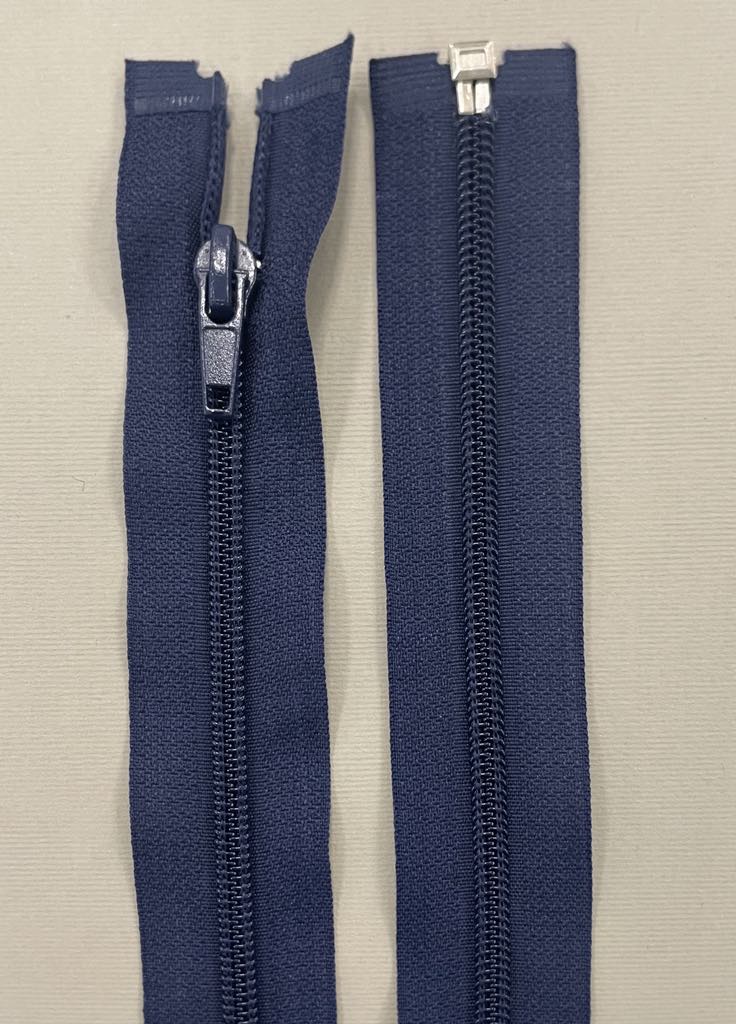 Spiralinis išsegamas užtrauktukas "Tamsiai mėlynas", 25 cm — siuvimo užtrauktukai | Trys Pelėdos