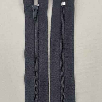 Spiralinis užtrauktukas "Juodas", 30cm — siuvimo užtrauktukai | Trys Pelėdos