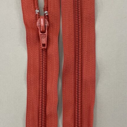 Spiralinis užtrauktukas "Plytinis", 35 cm — siuvimo užtrauktukai | Trys Pelėdos