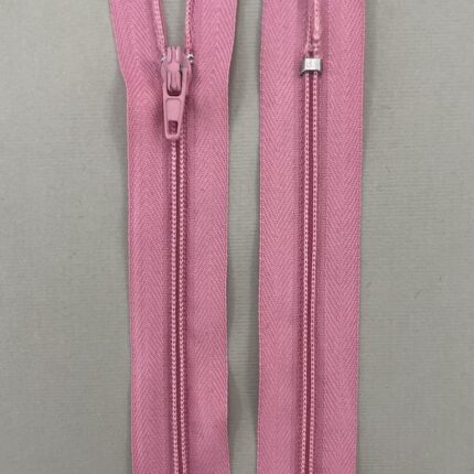Spiralinis užtrauktukas "Šviesiai rožinis", 16 cm — siuvimo užtrauktukai | Trys Pelėdos