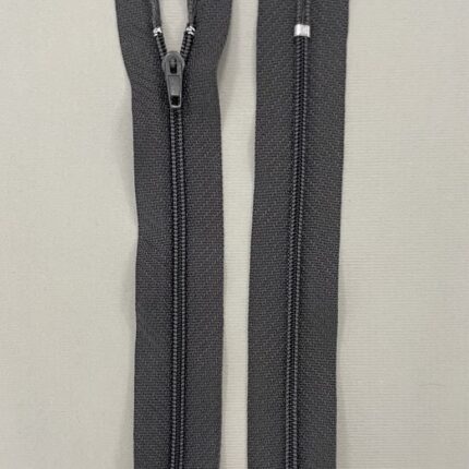 Spiralinis užtrauktukas "Tamsiai pilkas", 40 cm — siuvimo užtrauktukai | Trys Pelėdos