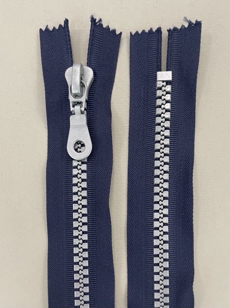 Užtrauktukas "Mėlynas/pilka", 16 cm Užtrauktukas "Mėlynas/pilka", 16 cm — siuvimo užtrauktukai | Trys Pelėdos