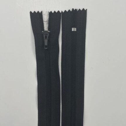 Spiralinis fiksuojamas užtrauktukas "Juodas", 18 cm