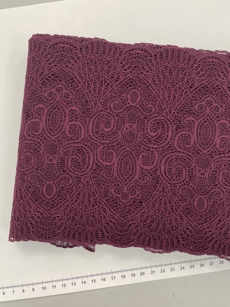 Elastinis nėrinys Bordo GIP-42 (3 nuotr.) — siuvimo juostelė | Trys Pelėdos