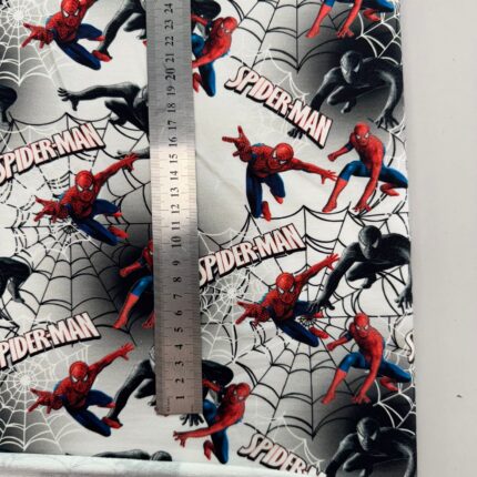 Kilpinis, skaitmeninės spaudos trikotažas Spiderman pilkas fonas