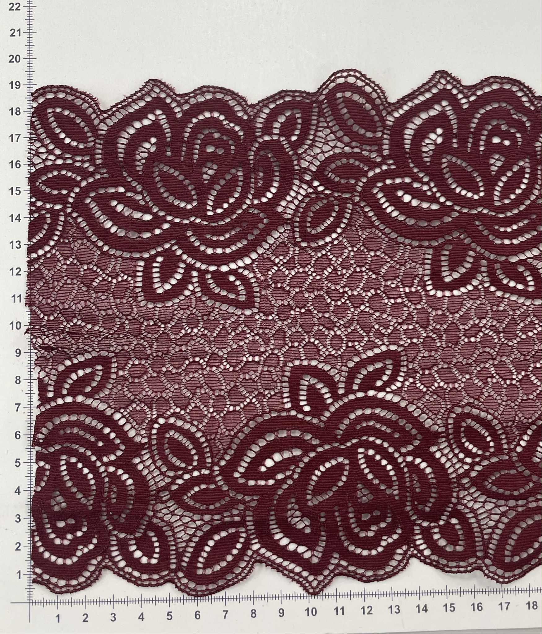 Elastinis nėrinys Bordo GIP-98 Elastinis nėrinys Bordo GIP-98 — siuvimo juostelė | Trys Pelėdos