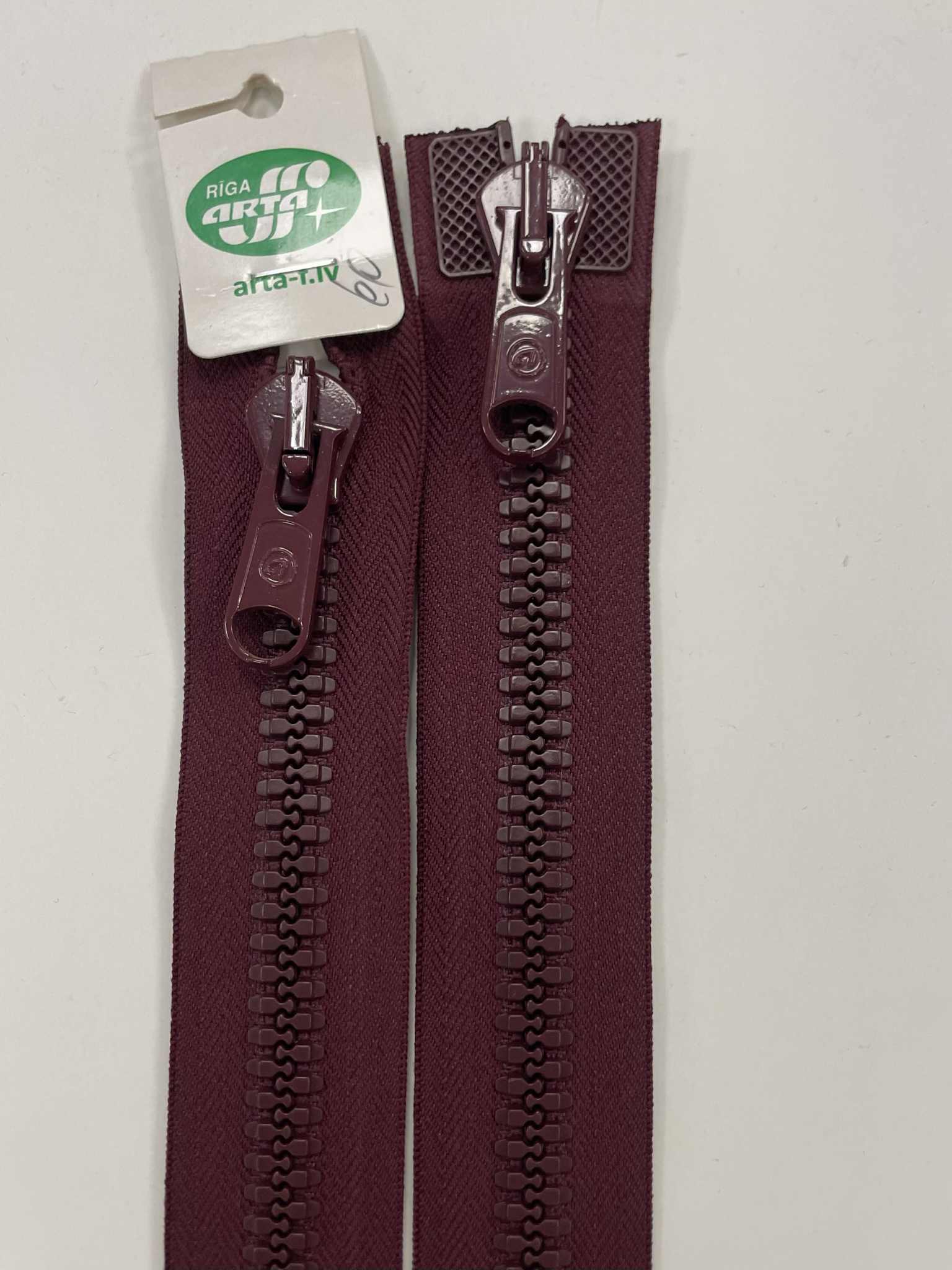 Dvipusis užtrauktukas Bordo, 60 cm Dvipusis užtrauktukas Bordo, 60 cm — siuvimo užtrauktukai | Trys Pelėdos