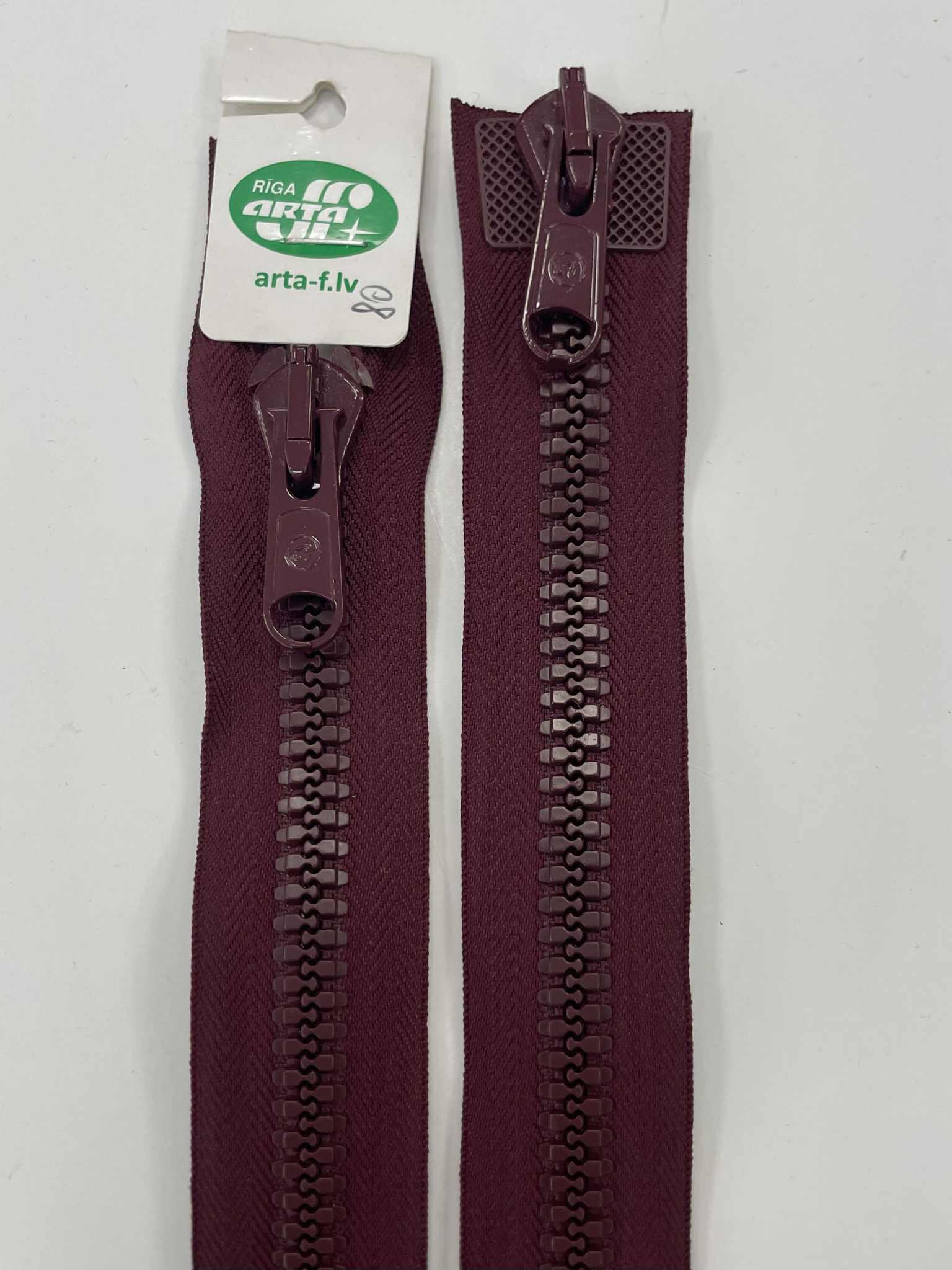 Dvipusis užtrauktukas Bordo, 80 cm Dvipusis užtrauktukas Bordo, 80 cm — siuvimo užtrauktukai | Trys Pelėdos